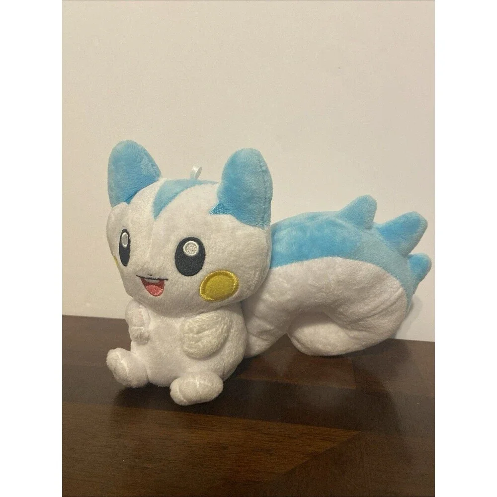 Pokemon TCG Chinese Exclusive Nuzzle Cheeks Pachirisu Magnetic Plush Toy Loose